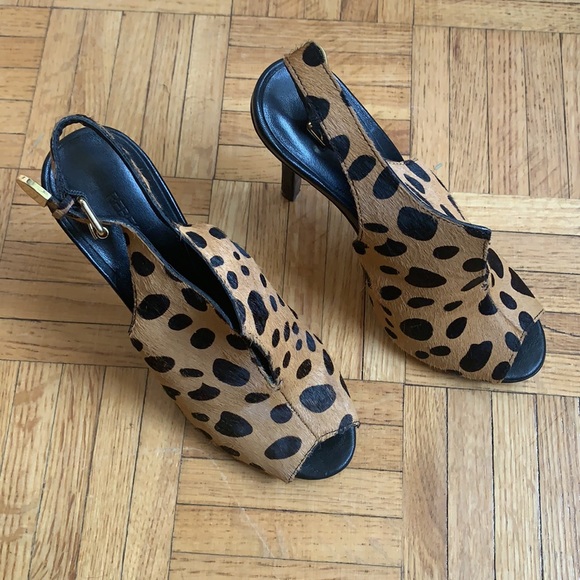 Rebecca Minkoff leopard, calf hair heels Size 6M - Picture 4 of 4